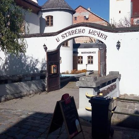 Penzion S Restauraci "U Mlyna Com" Litovel Exterior foto